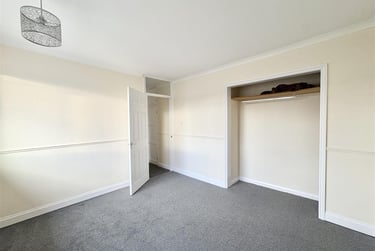 3 bed house, Woodsford Grove, Clifton, Nottingham, NG118FG - Image 7